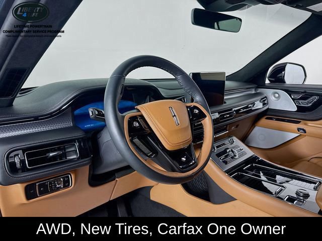 Used 2023 Lincoln Aviator Black Label w/ Dynamic Handling Package image 9