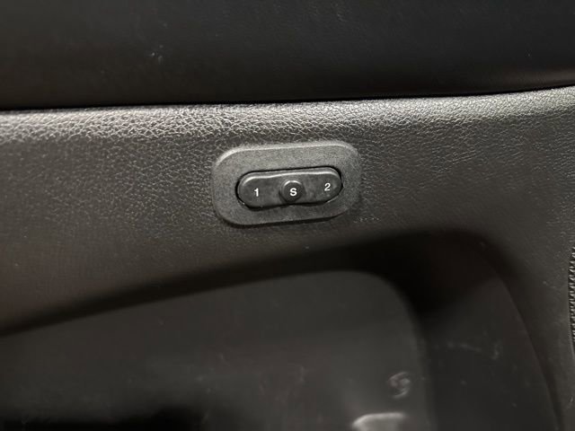 Used 2016 Jeep Grand Cherokee Limited image 9