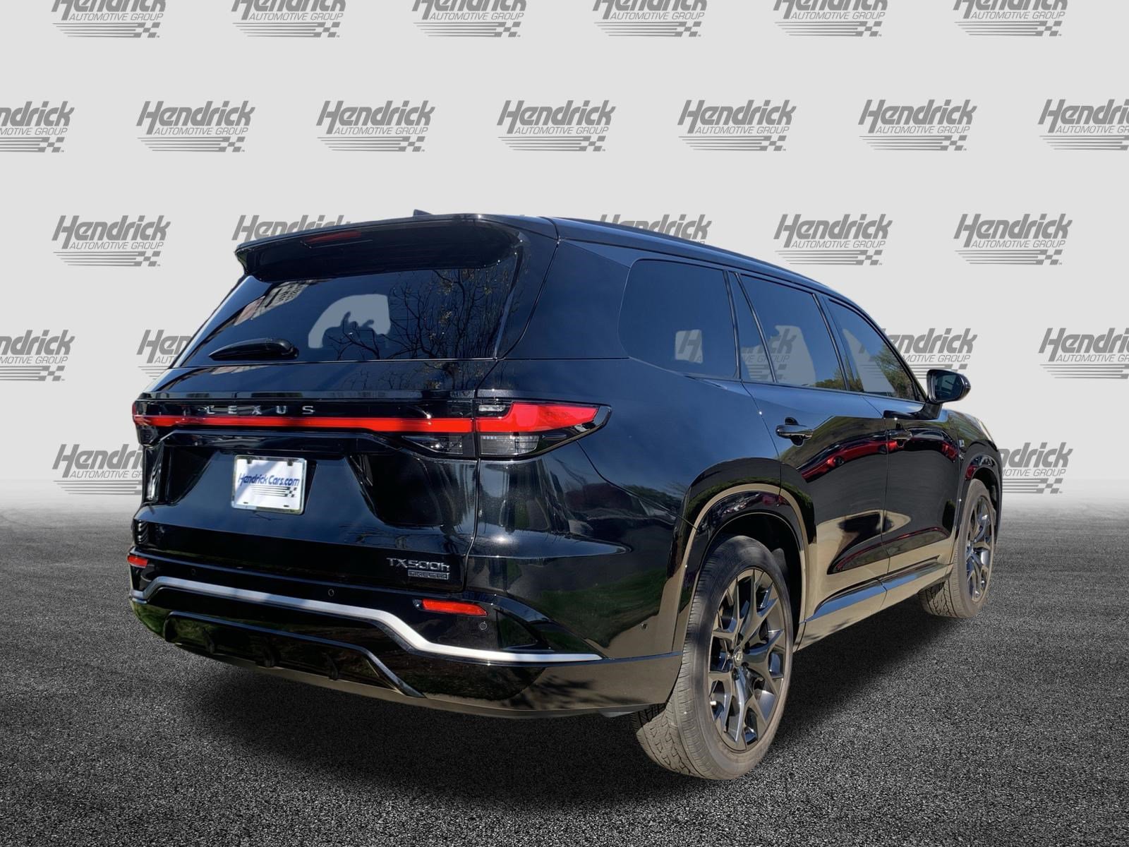 Certified 2025 Lexus TX 500h AWD w/ Technology Package image 10