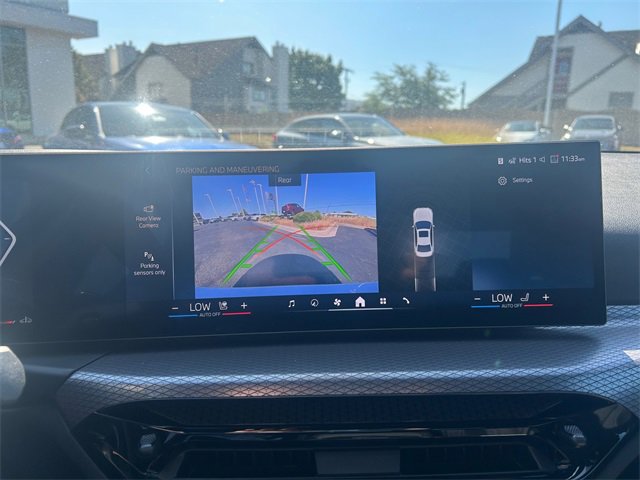 New 2025 BMW 330i xDrive Sedan w/ Convenience Package image 23