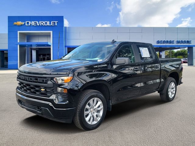 Certified 2026 Chevrolet Silverado 1500 Custom image 2