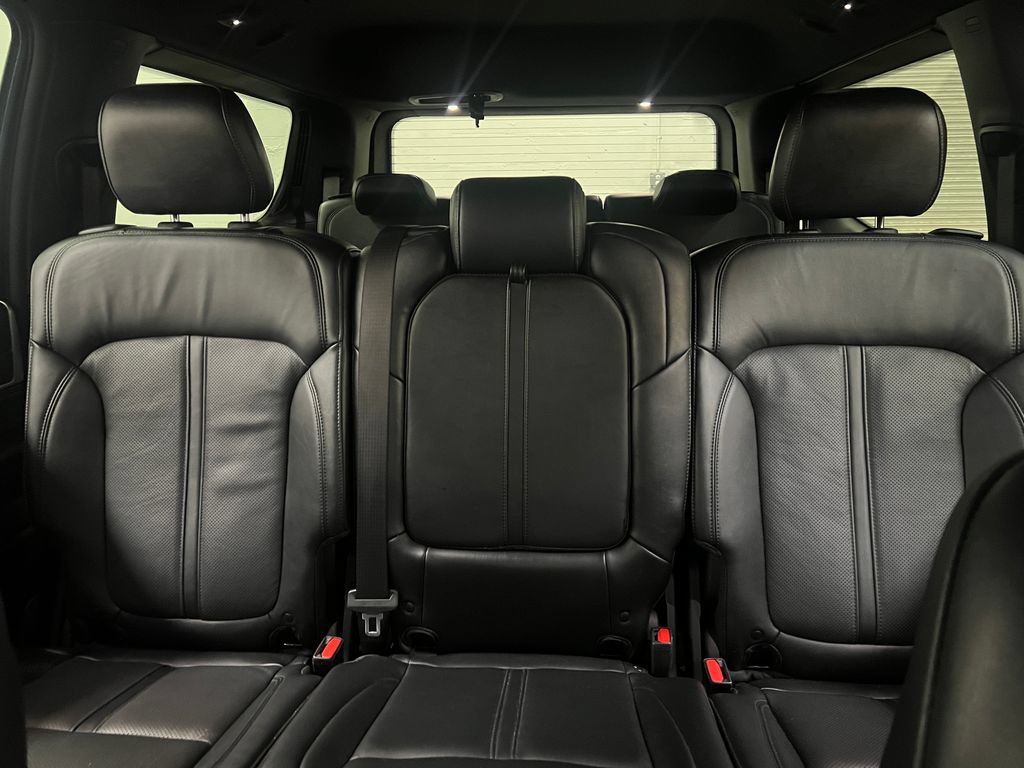 Certified 2022 Jeep Wagoneer Series III RWD image 26