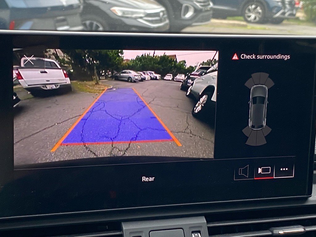 Used 2022 Audi Q5 2.0T Premium w/ Convenience Package image 15