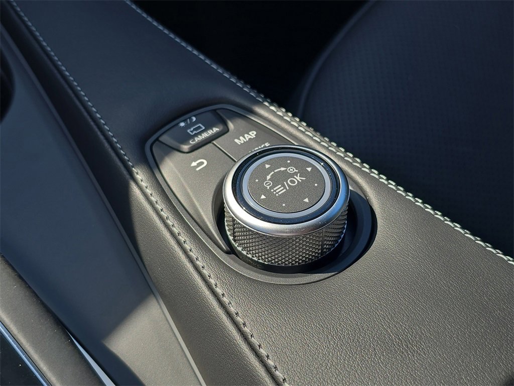 New 2025 INFINITI QX50 Sport image 32