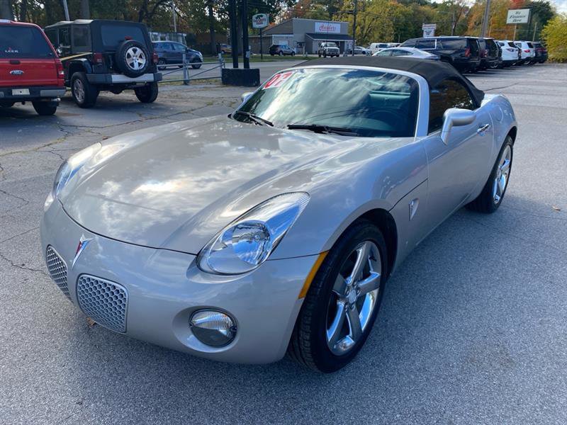 Used 2007 Pontiac Solstice Convertible w/ Premium Package