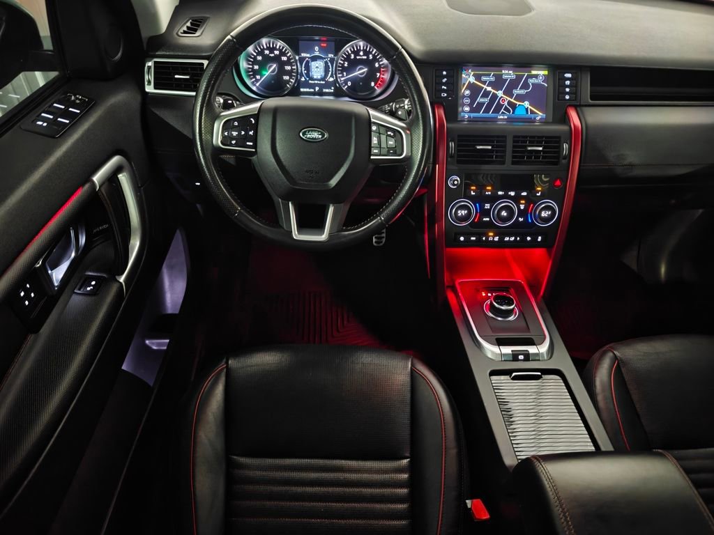 Used 2018 Land Rover Discovery Sport HSE Luxury image 5