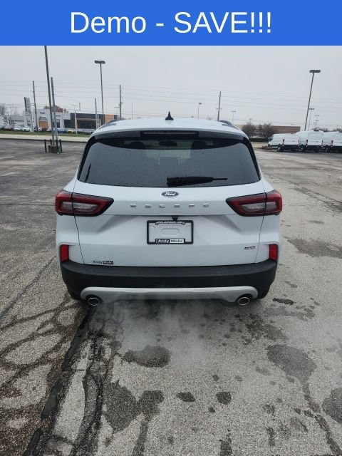 New 2026 Ford Escape SE FWD image 6