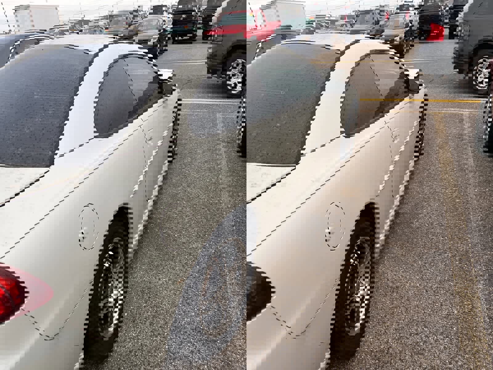 Used 2003 Dodge Stratus SE image 17