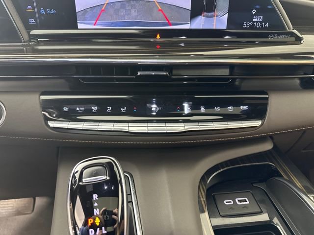 Used 2024 Cadillac Escalade ESV Sport w/ LPO, ONYX Package image 24