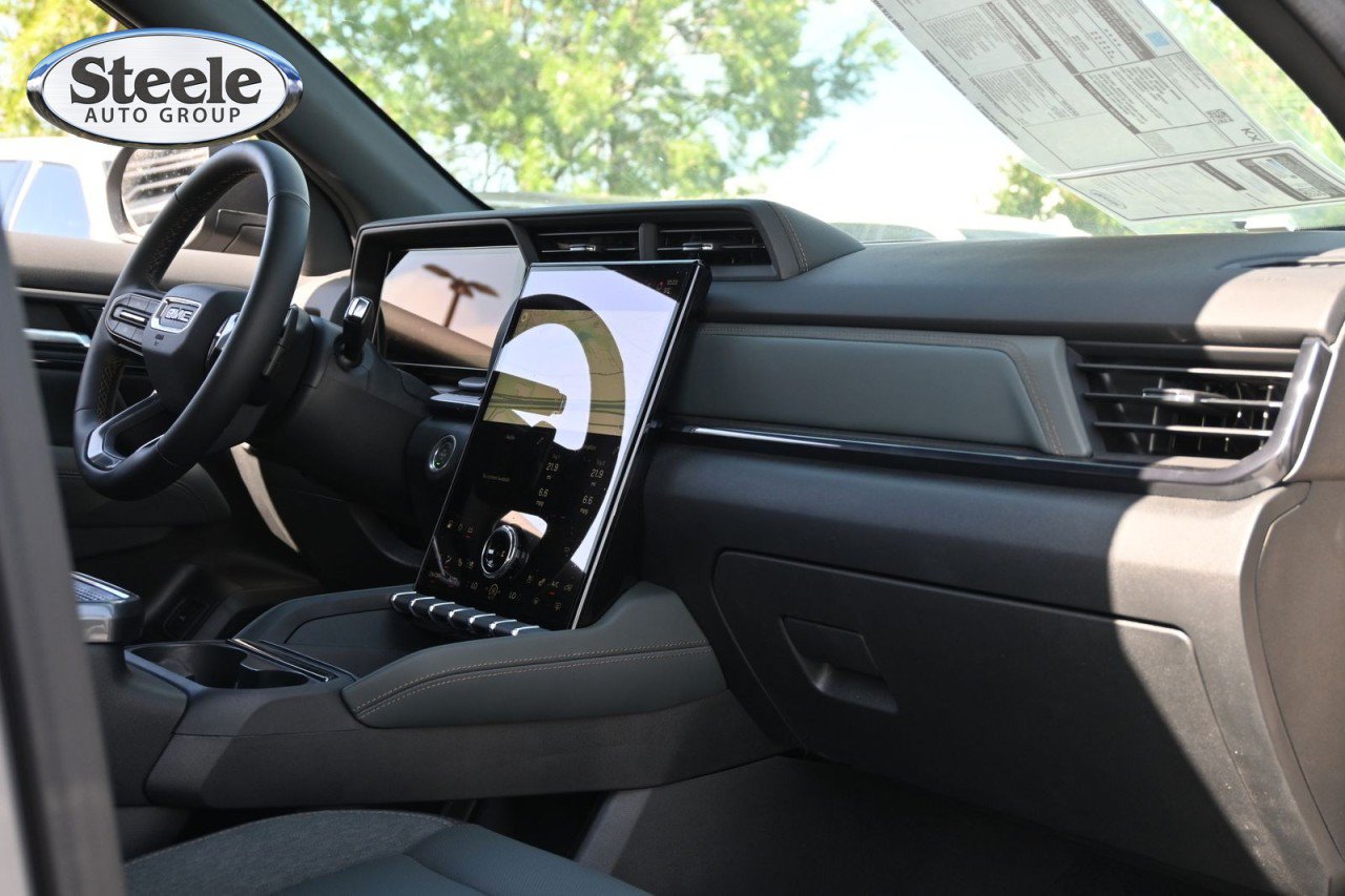 New 2026 GMC Terrain AT4 w/ Convenience Package III AWD/4WD image 25