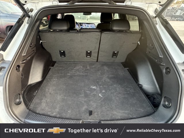 Used 2024 Chevrolet Equinox EV LT FWD image 28