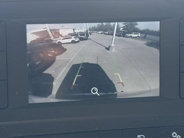 Used 2020 Ford Transit 250 Medium Roof RWD image 17