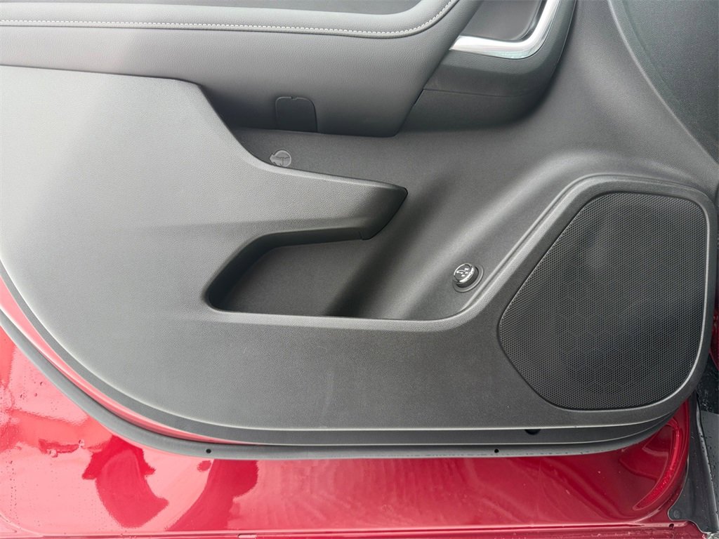 New 2026 Chevrolet Blazer LT image 17