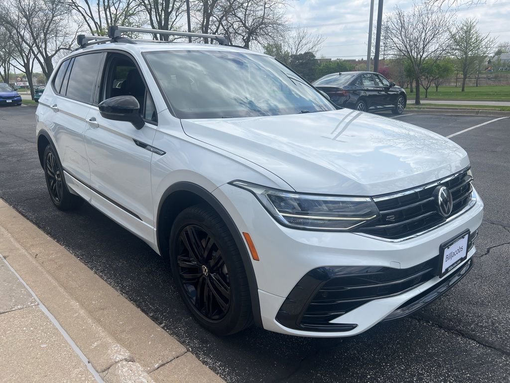 Used 2022 Volkswagen Tiguan SE R-Line AWD/4WD image 8