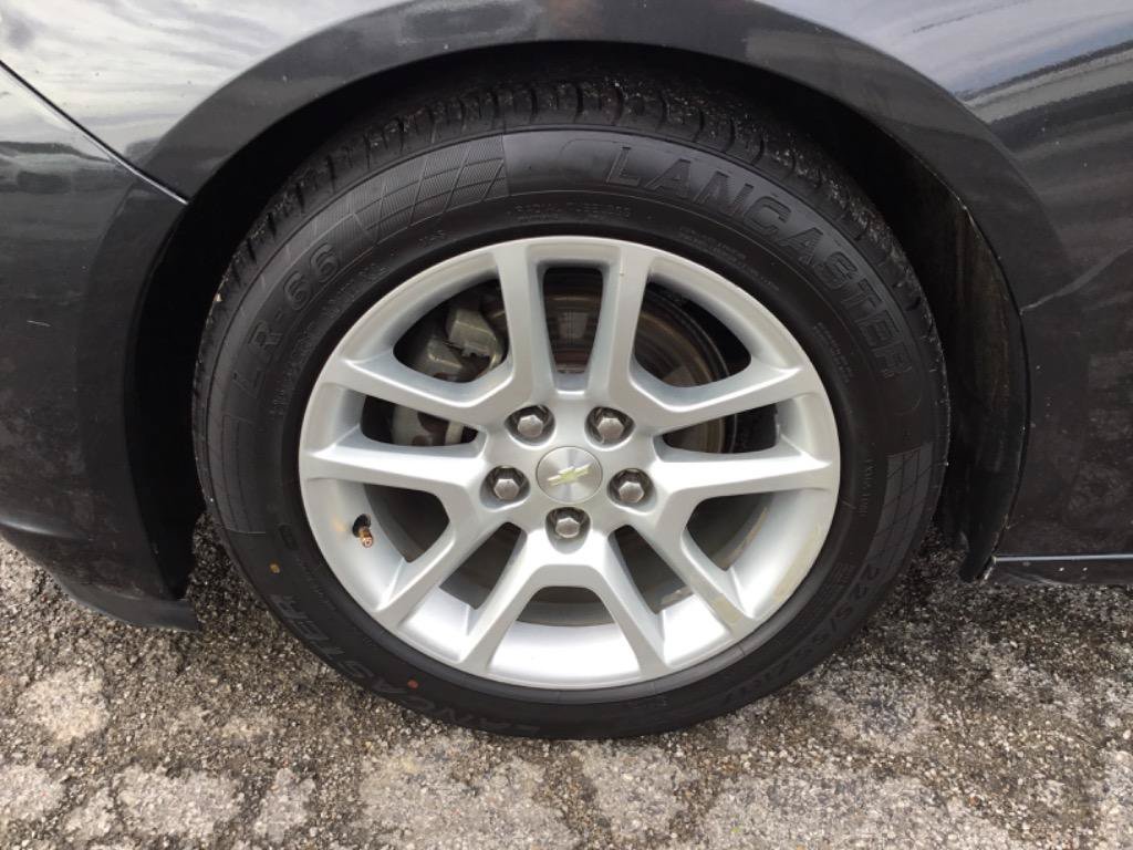 Used 2015 Chevrolet Malibu LT w/ Power Convenience Package FWD image 20