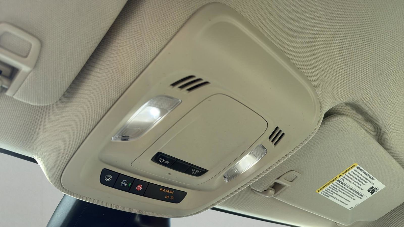 Used 2022 Buick Envision Preferred image 23