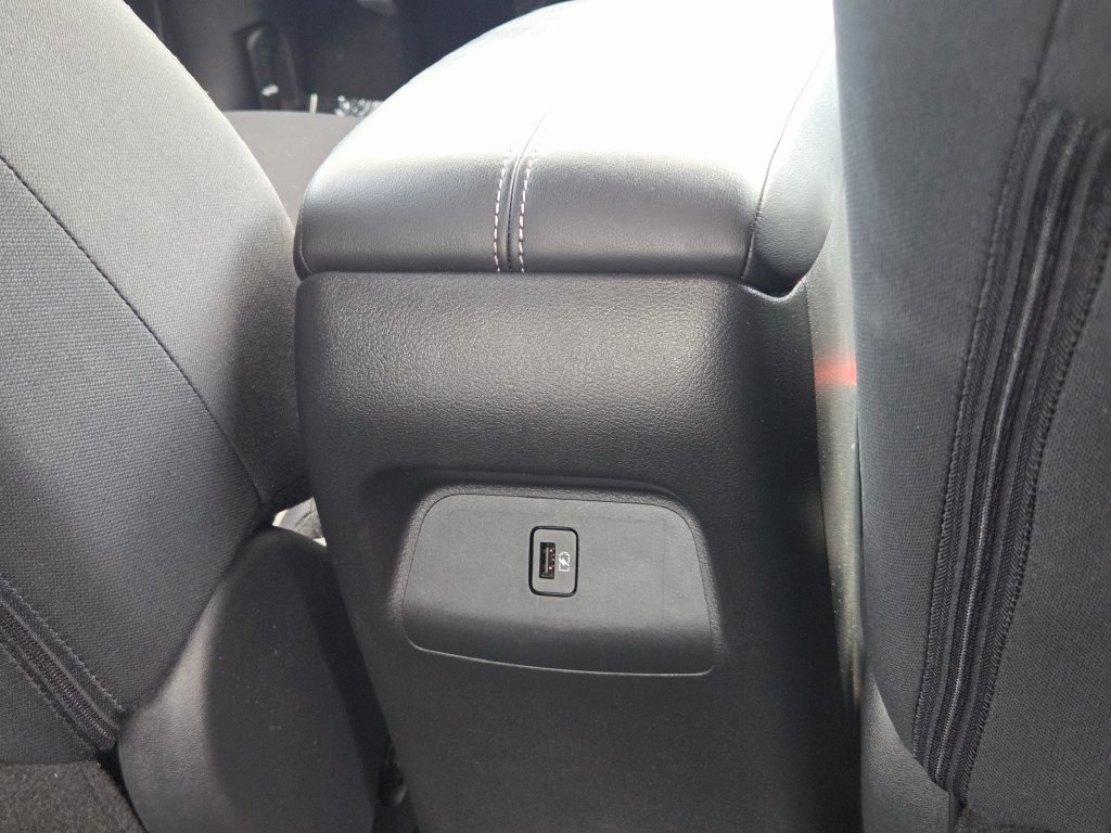 Certified 2025 Nissan Sentra SV FWD image 15
