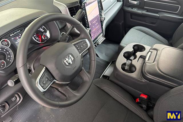 Used 2026 RAM 2500 Big Horn AWD/4WD image 10