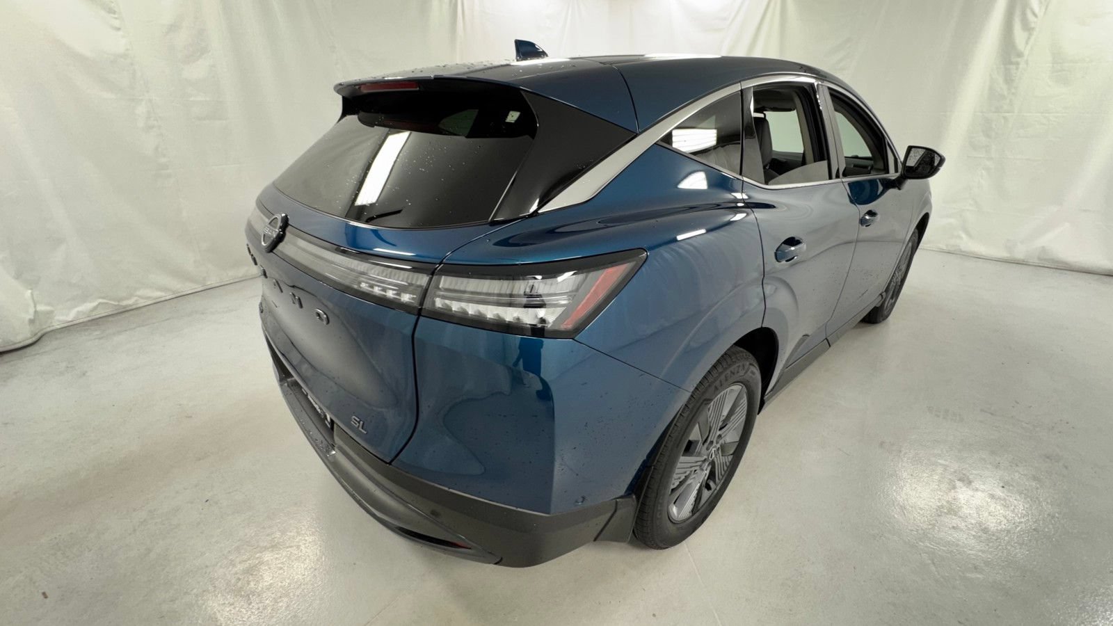 Certified 2025 Nissan Murano SL w/ Cargo Package AWD/4WD image 3