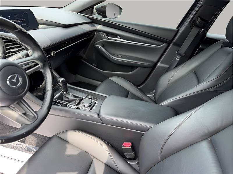 Used 2022 MAZDA MAZDA3 s FWD image 17
