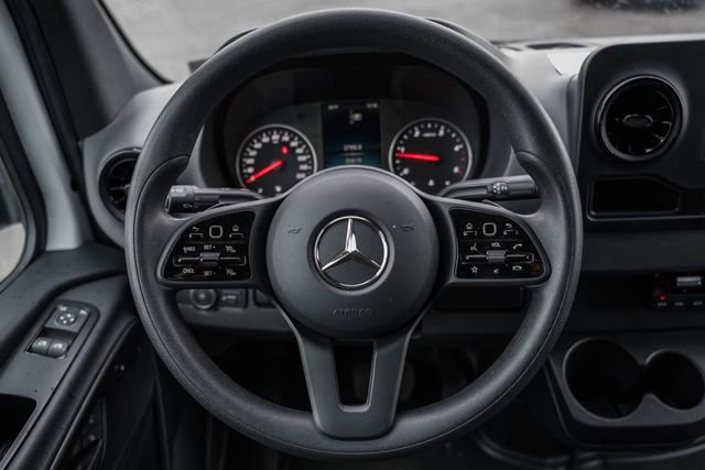 Used 2024 Mercedes-Benz Sprinter 2500 image 26