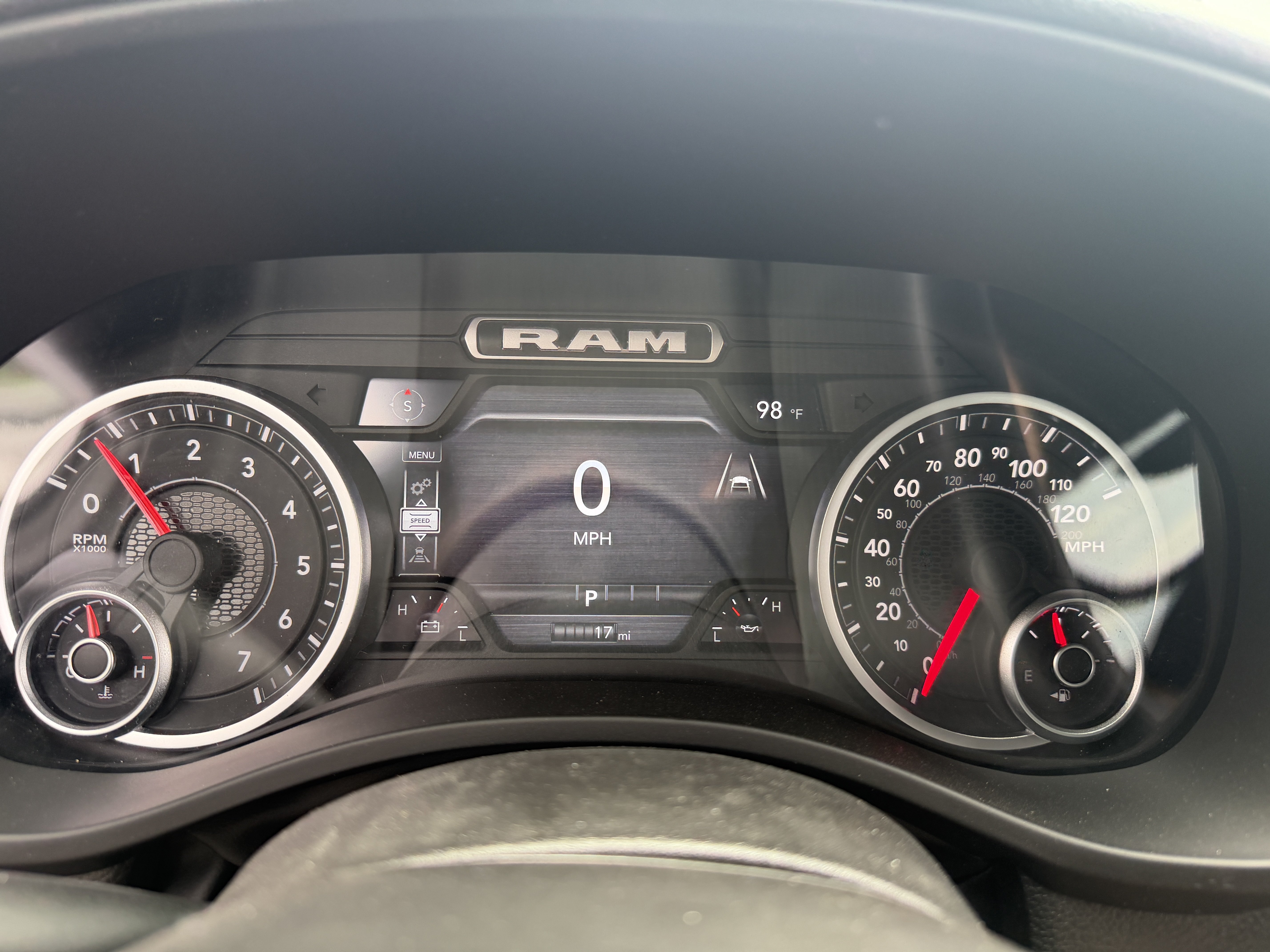 New 2026 RAM 1500 Express AWD/4WD image 36
