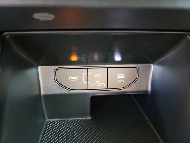 New 2026 Kia Sorento LX FWD image 19