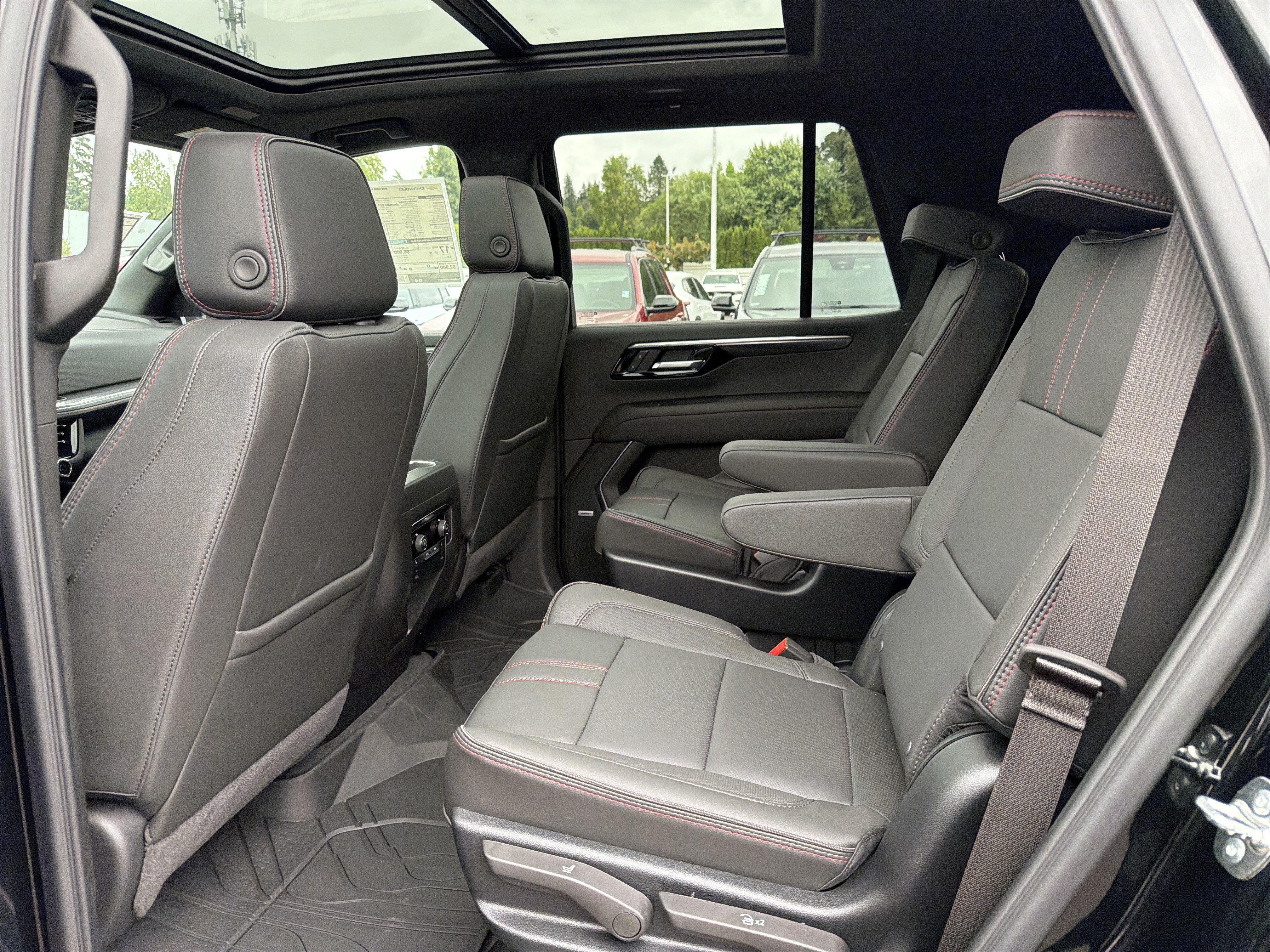 New 2026 Chevrolet Tahoe RST w/ RST Capability Package AWD/4WD image 11