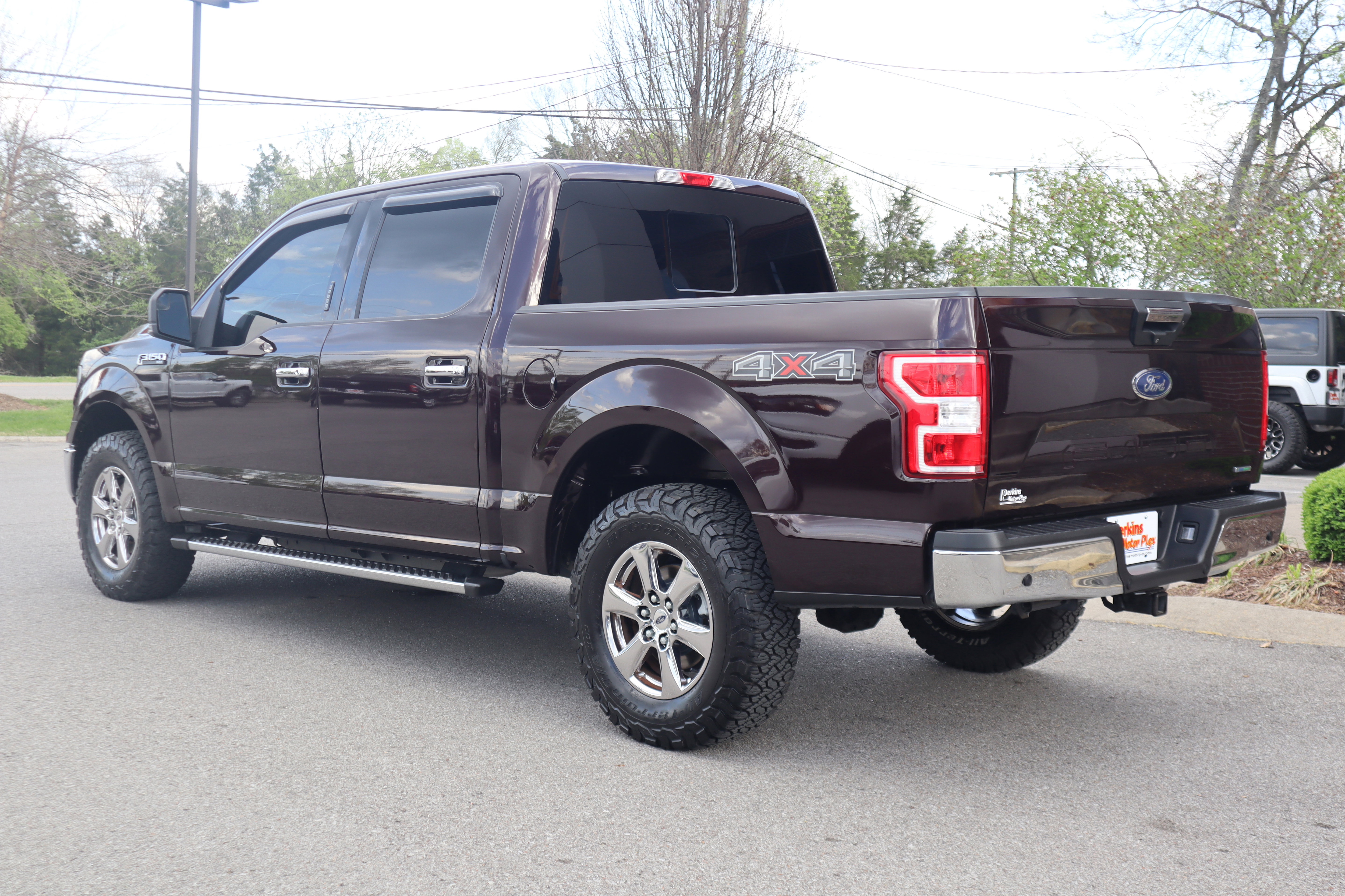 Used 2018 Ford F150 XLT w/ Equipment Group 302A Luxury image 9