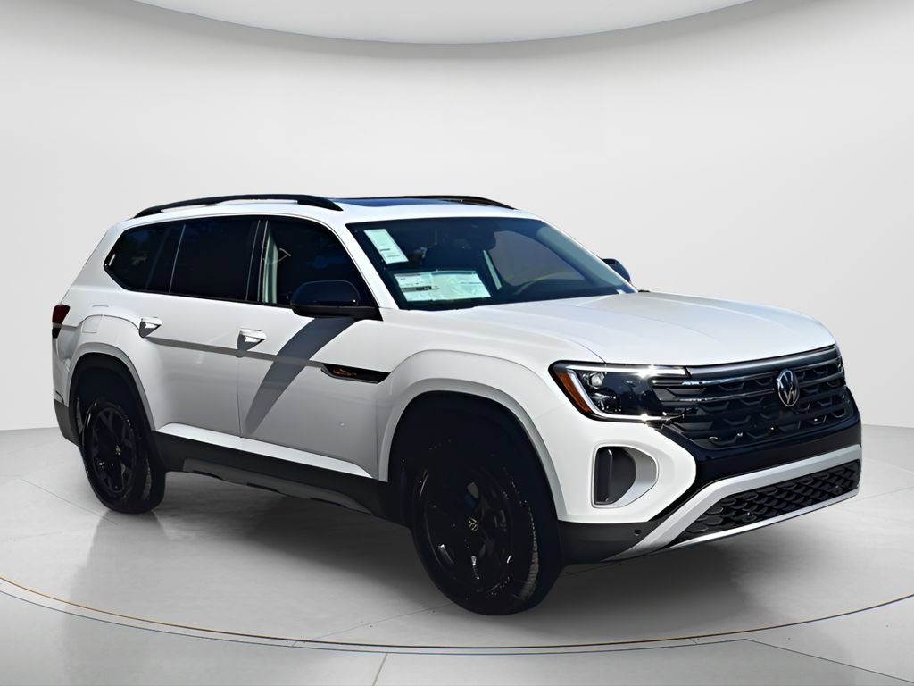 New 2026 Volkswagen Atlas Peak Edition image 2