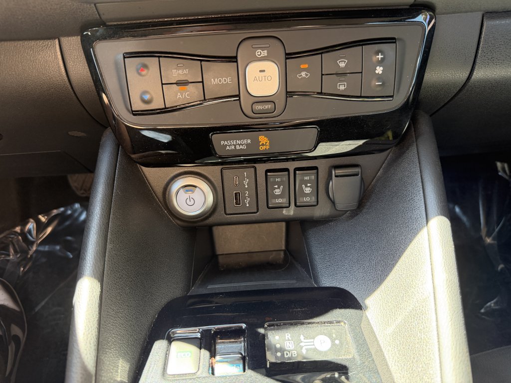 Used 2025 Nissan Leaf SV Plus FWD image 23