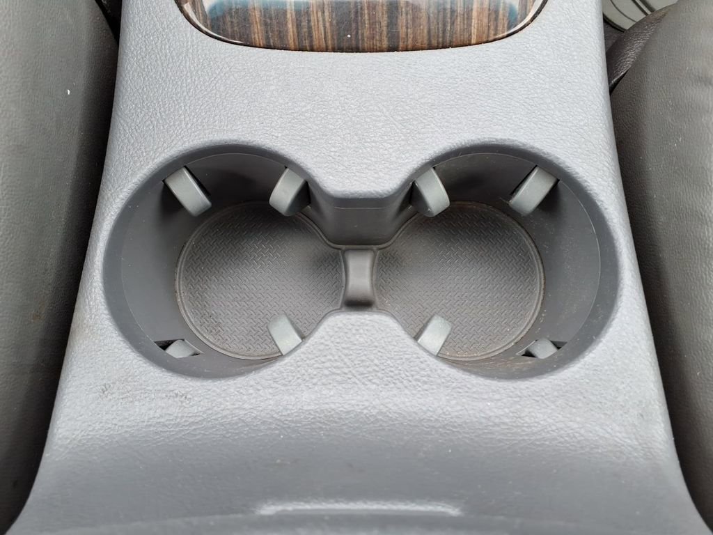 Used 2011 Hyundai Santa Fe SE image 21