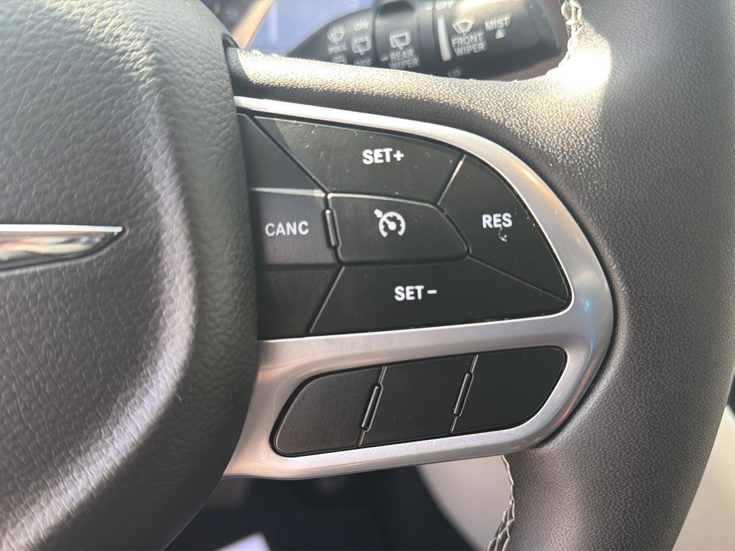 Used 2023 Chrysler Voyager LX FWD image 22