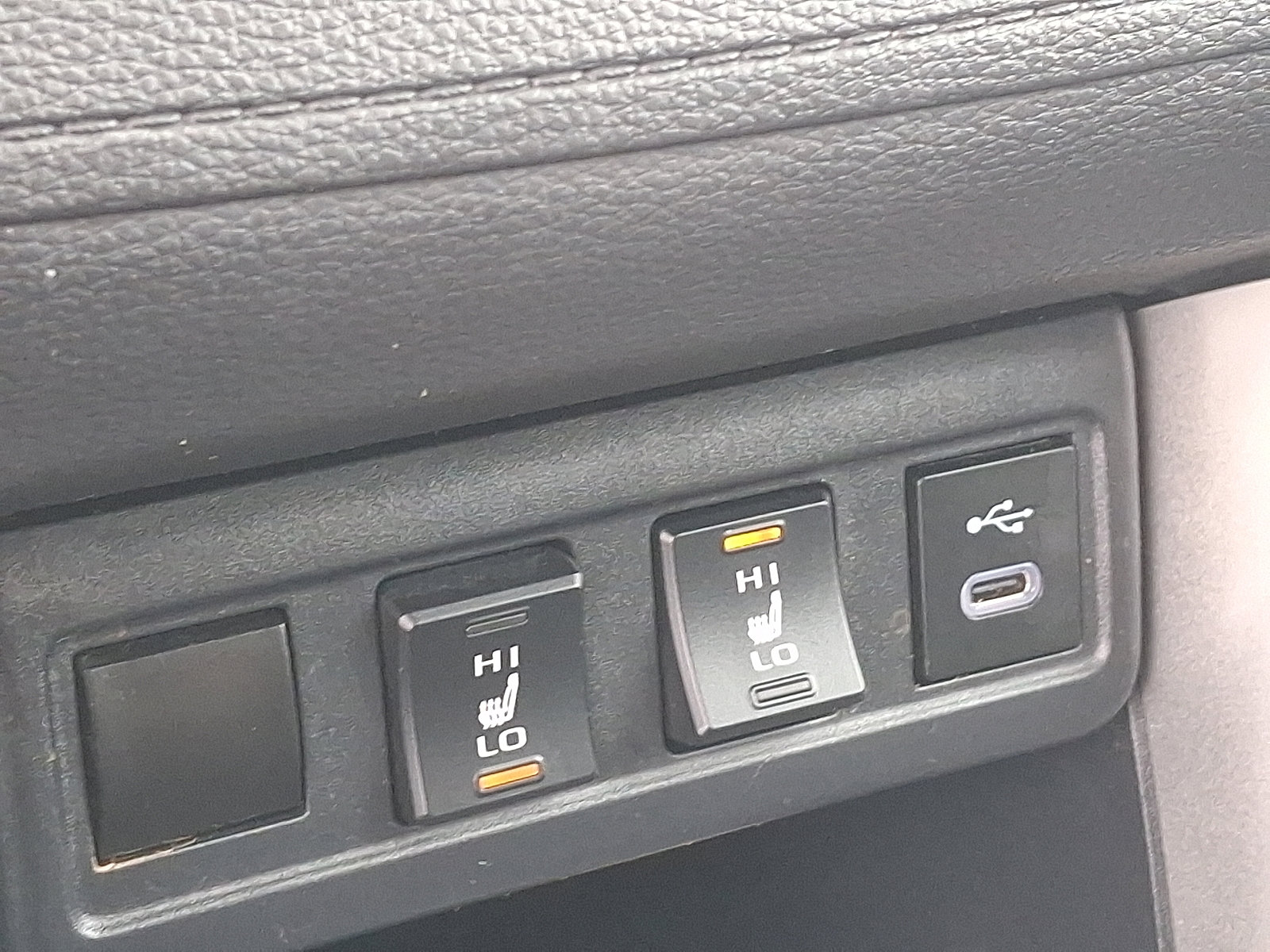 Certified 2023 Toyota Corolla Cross XLE w/ Convenience Package image 27