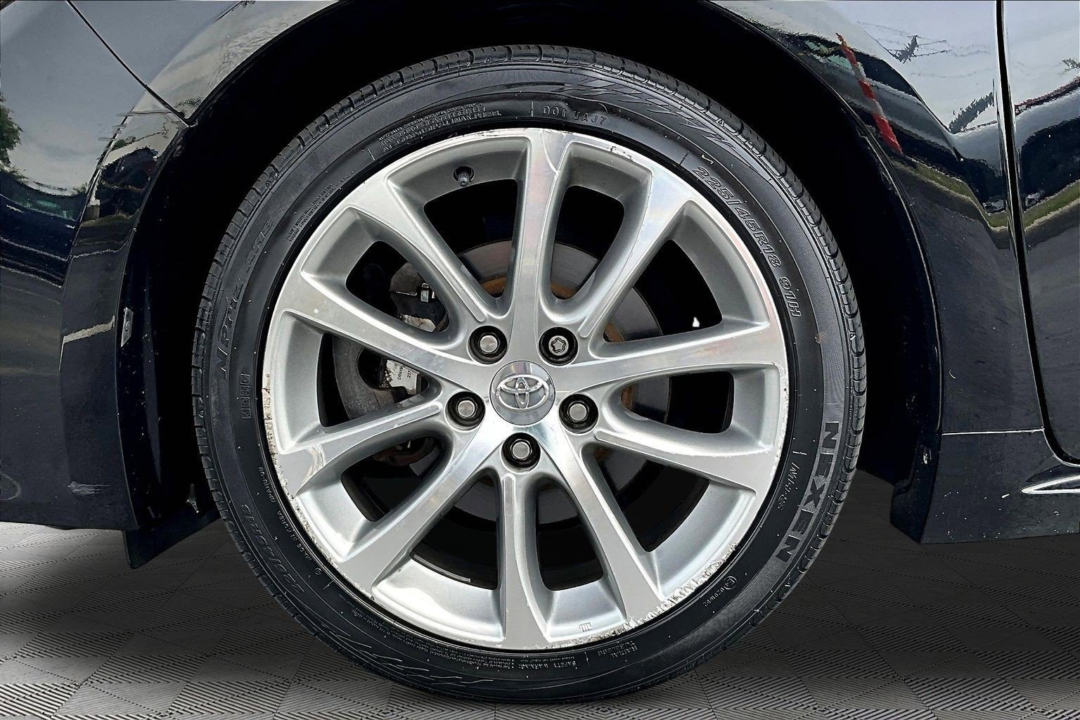 Used 2014 Toyota Avalon XLE Touring FWD image 34