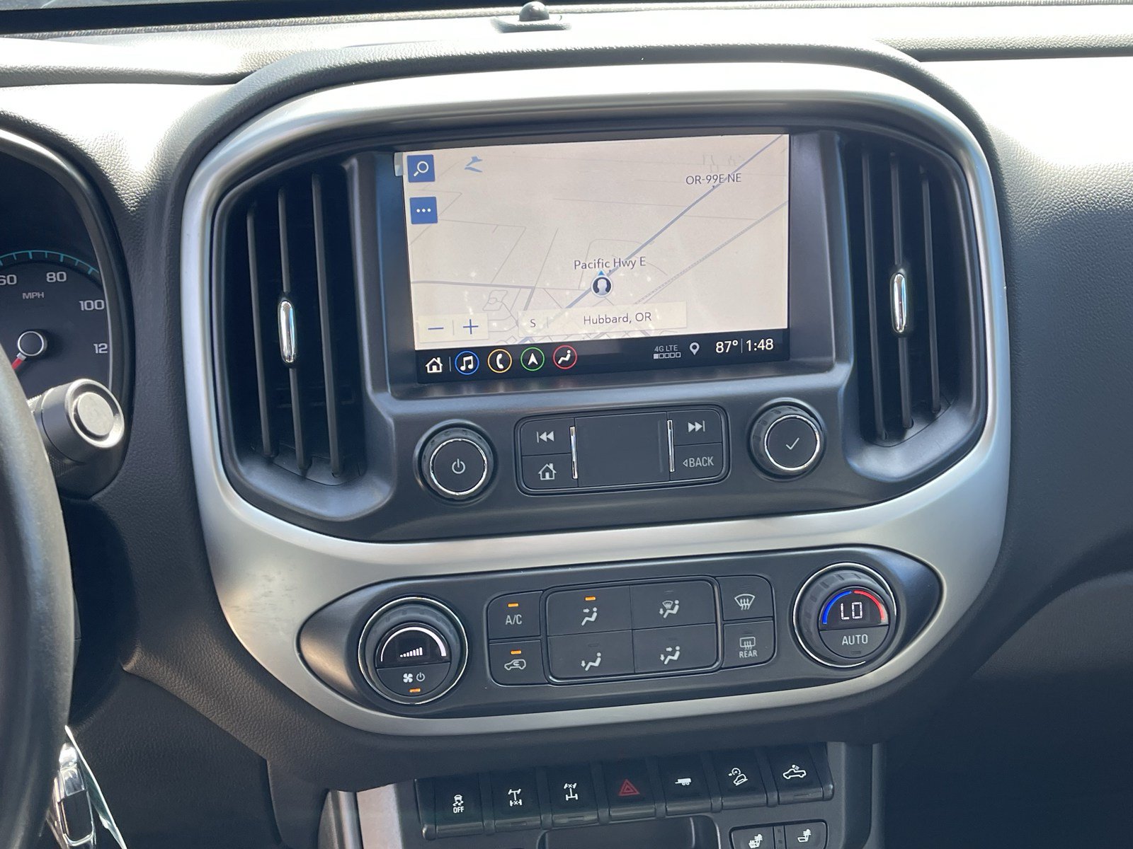 Used 2022 Chevrolet Colorado ZR2 AWD/4WD image 24
