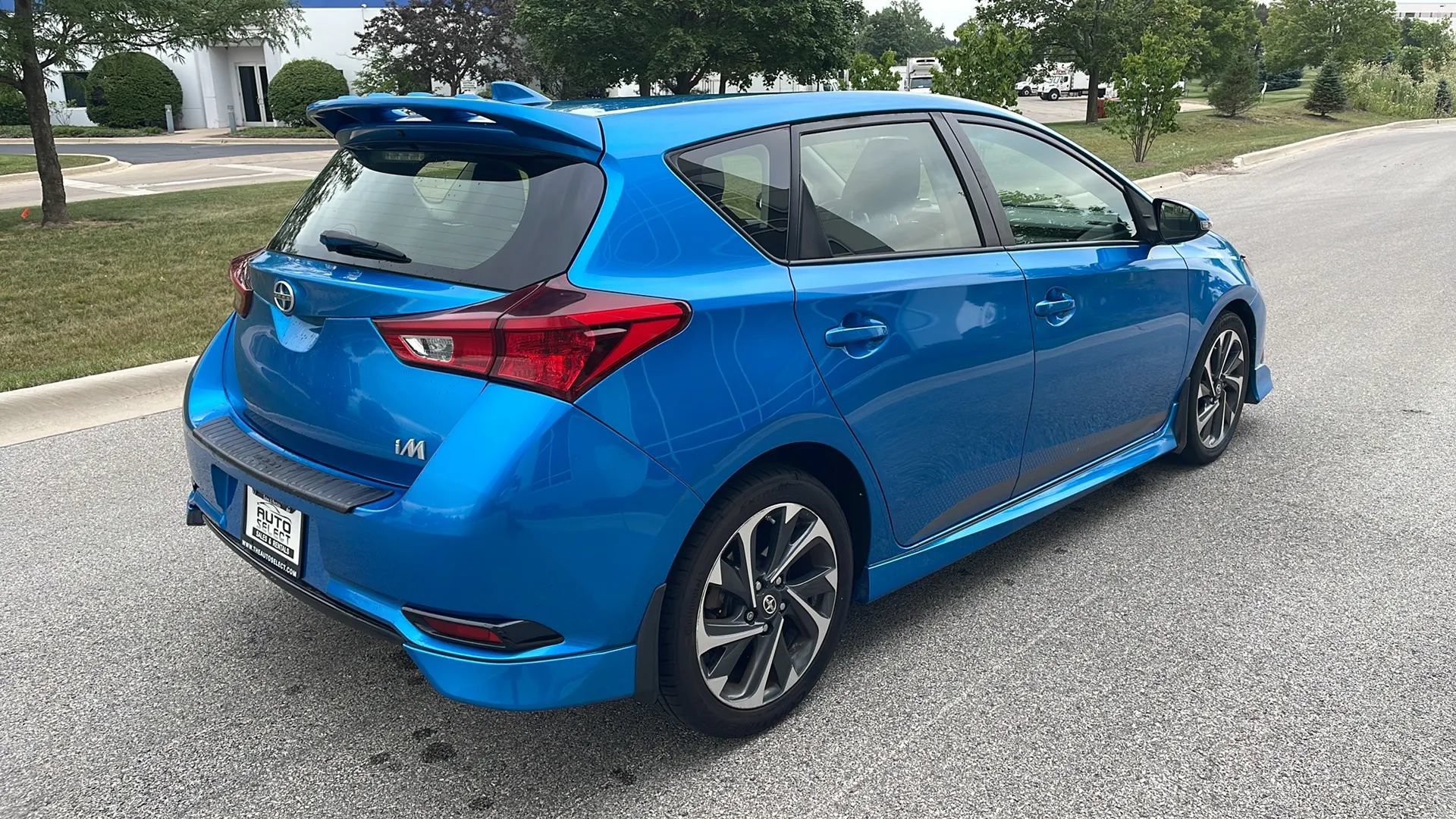 Used 2016 Scion iM FWD image 5