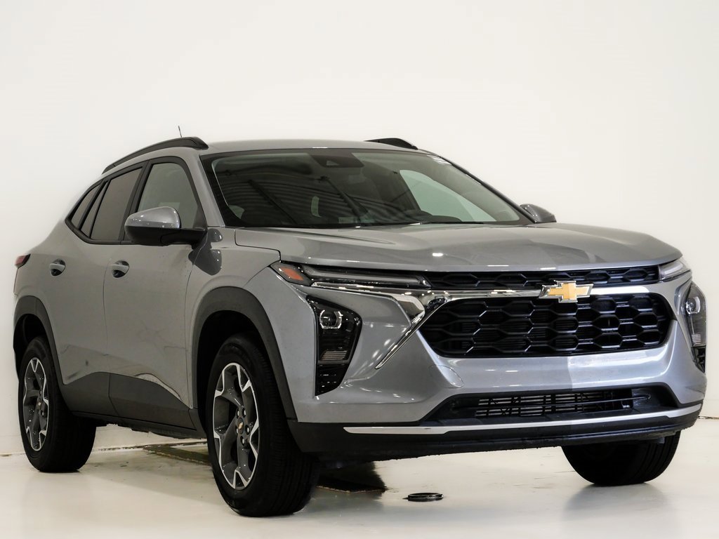 Used 2024 Chevrolet Trax LT