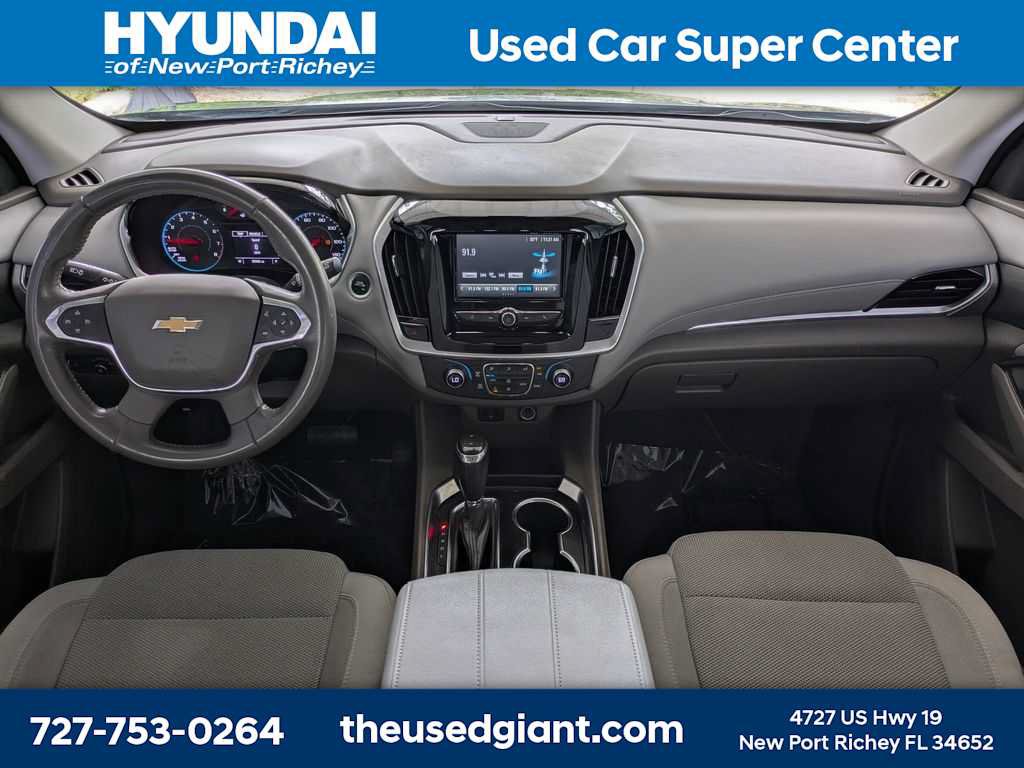 Used 2019 Chevrolet Traverse LT FWD image 21