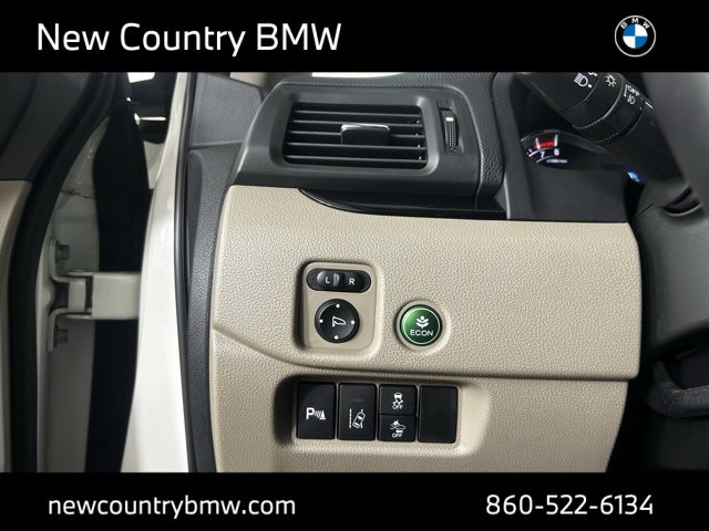 Used 2017 Honda Pilot Elite image 15