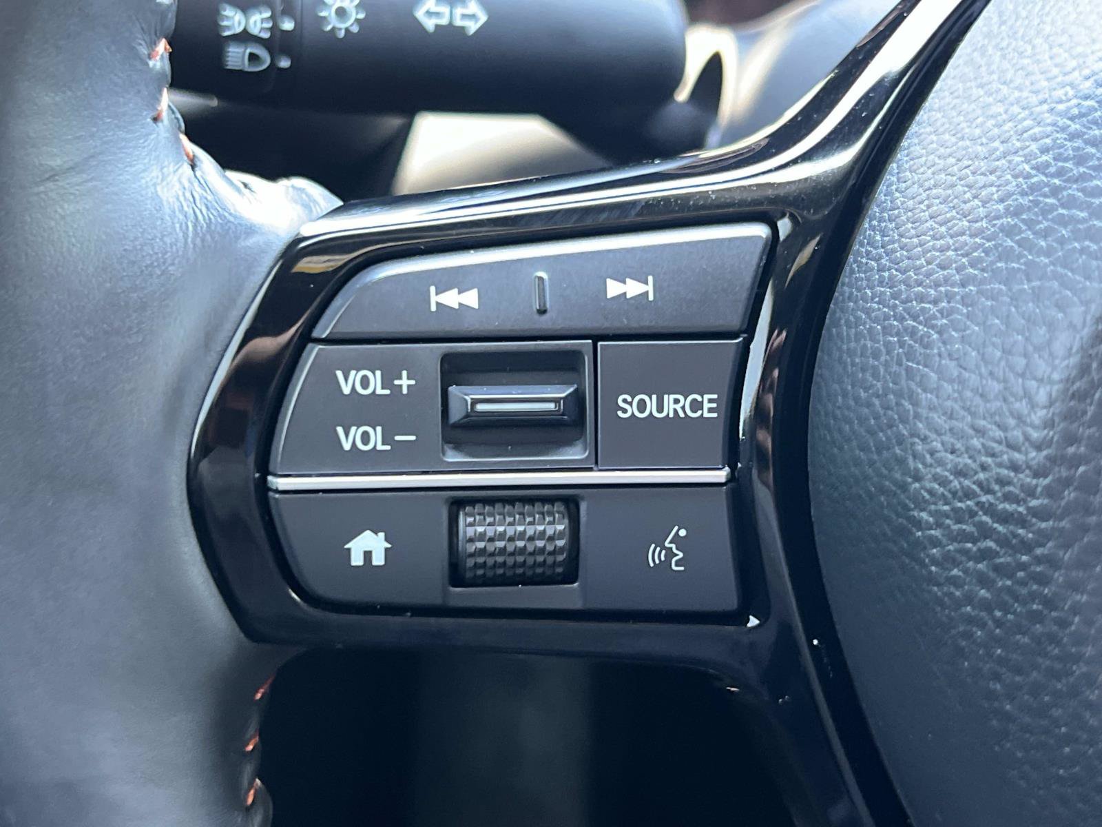 Certified 2024 Honda HR-V Sport image 9