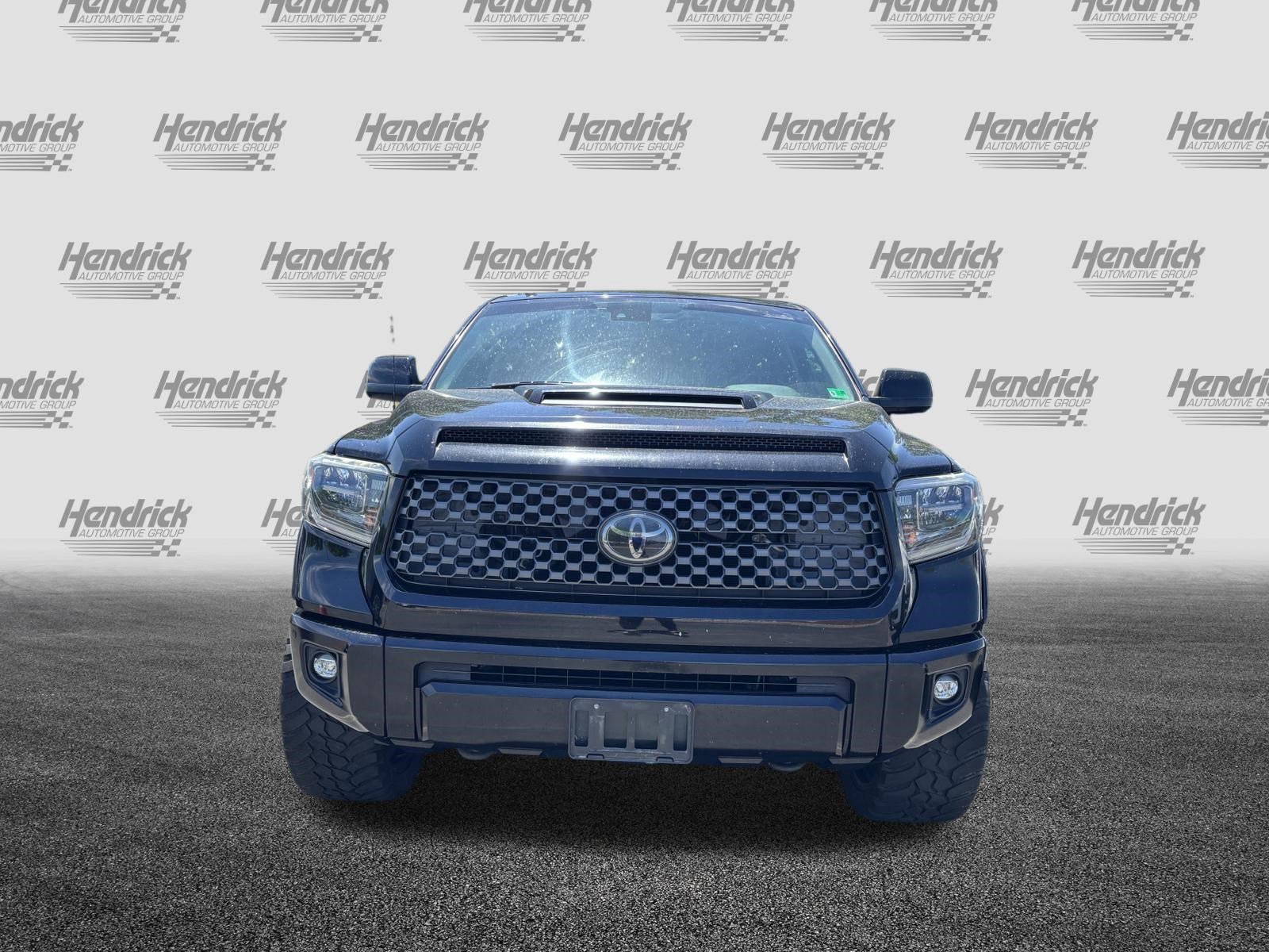 Used 2018 Toyota Tundra SR5 w/ TRD Sport Package AWD/4WD image 8