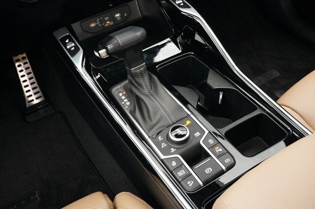 Used 2024 Kia Sorento SX Prestige w/ Olive Brown Leather Package image 15