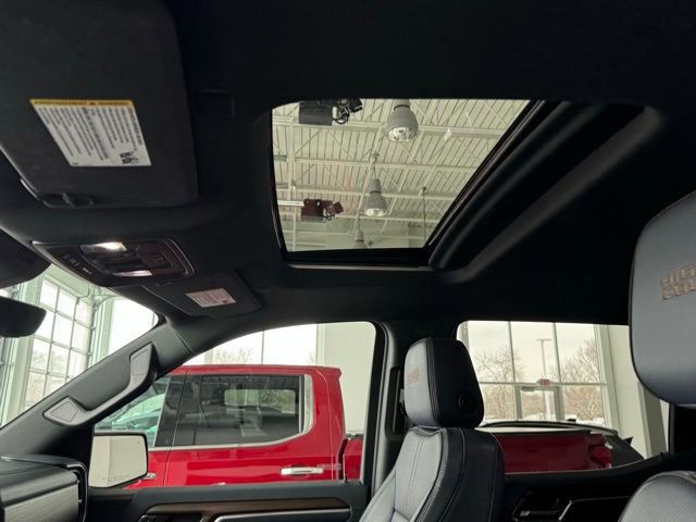 Certified 2023 Chevrolet Silverado 1500 High Country w/ High Country Premium Package image 10