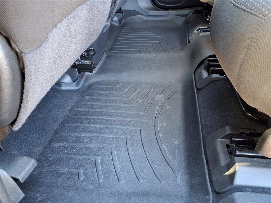 Used 2021 GMC Acadia SLE w/ Driver Convenience Package image 29