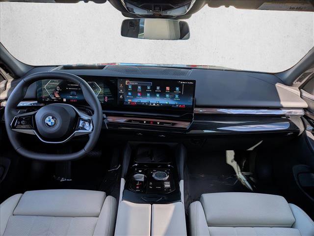 Used 2026 BMW 540i xDrive image 19