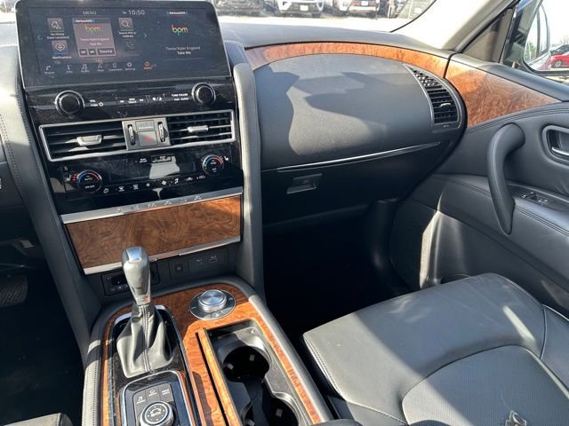 Used 2024 Nissan Armada SL image 17