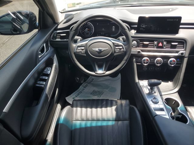 Used 2023 Genesis G70 3.3T RWD image 15