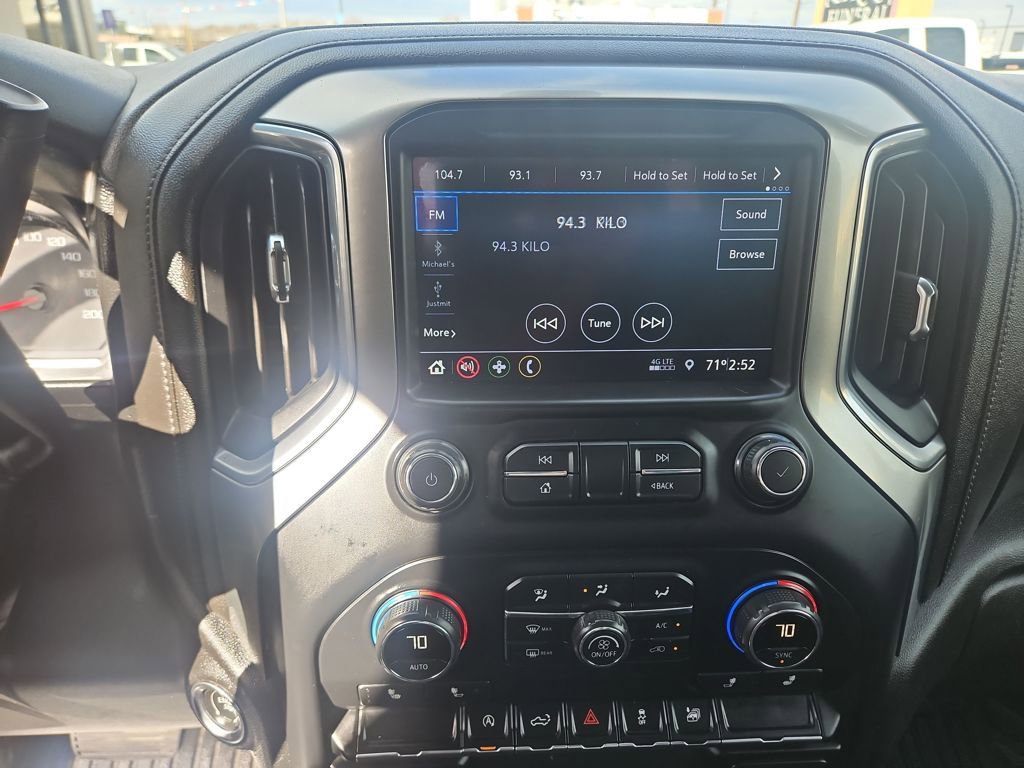 Used 2020 Chevrolet Silverado 1500 LT image 18