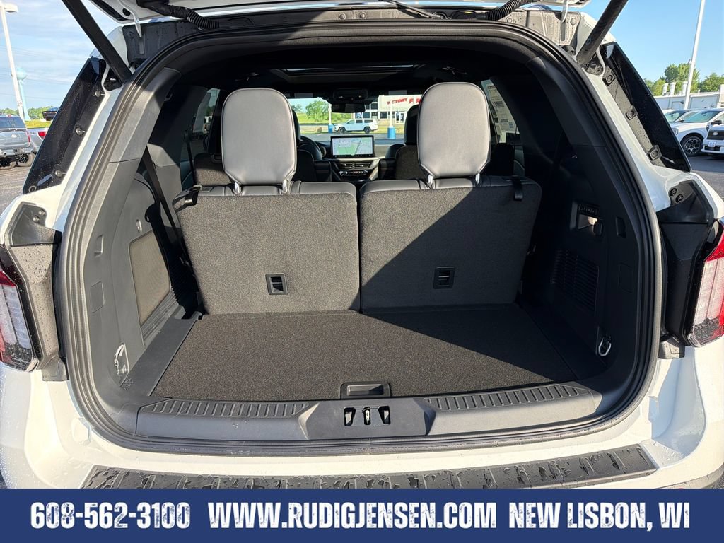 New 2026 Ford Explorer Tremor w/ Tremor Ultimate Package AWD/4WD image 23
